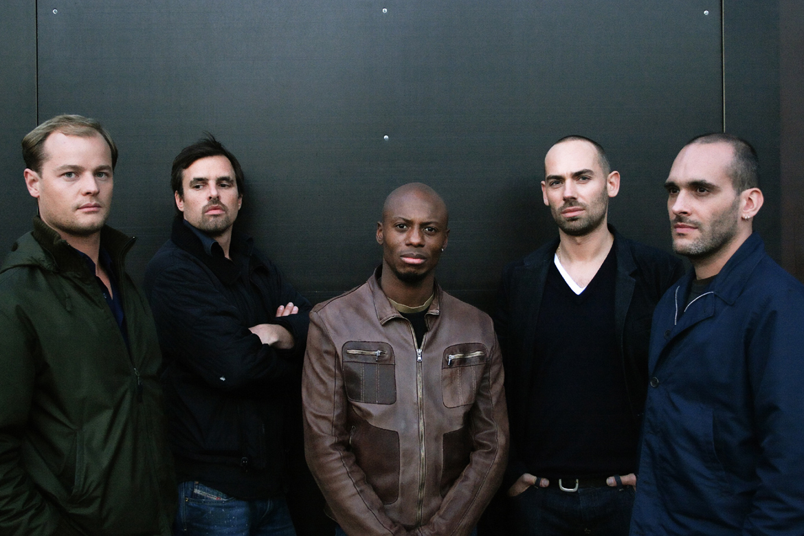 הקליפים של ארז Sofa Surfer שופרא הבלוג