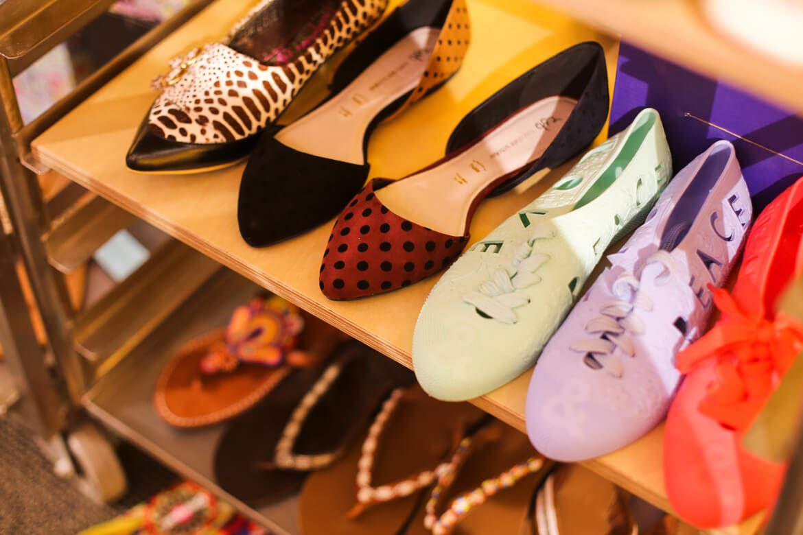 נעליים לנשים בסניף שופרא תל אביב דיזנגוף